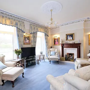 The Jays 4*, Aberdeen United Kingdom